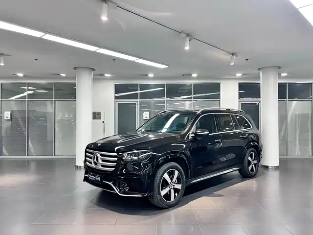 MERCEDES-BENZ GLS 2025
