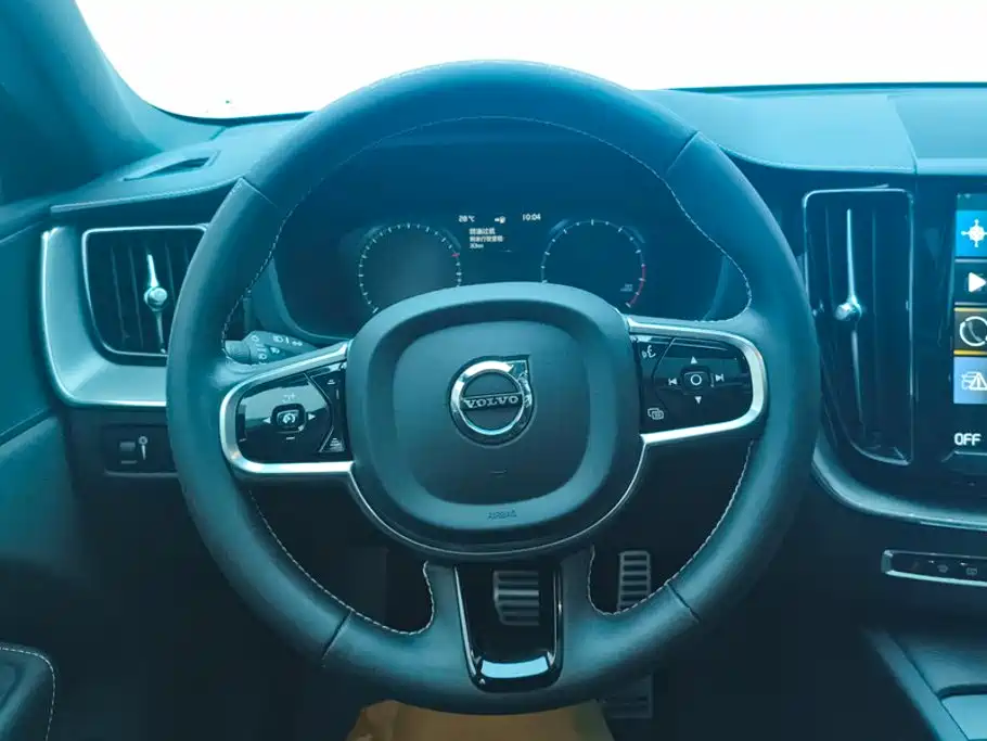 Volvo XC60 — миниатюра 15