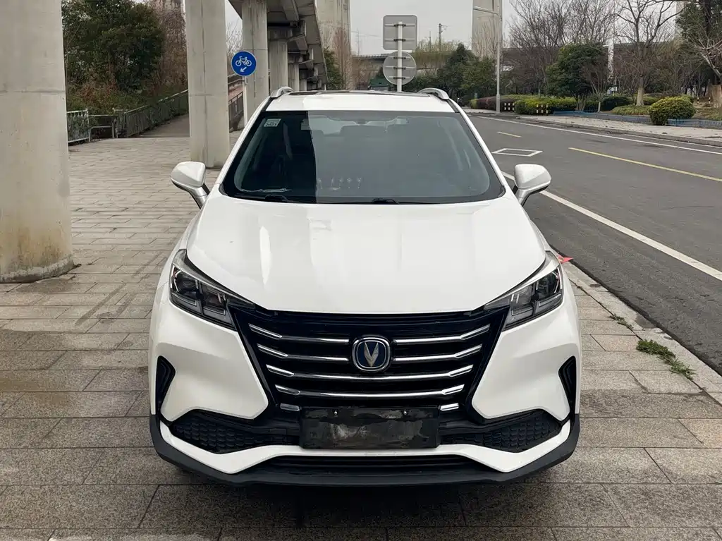 Changan CS15 1.5L Auto Progressive Type China V, фото 2
