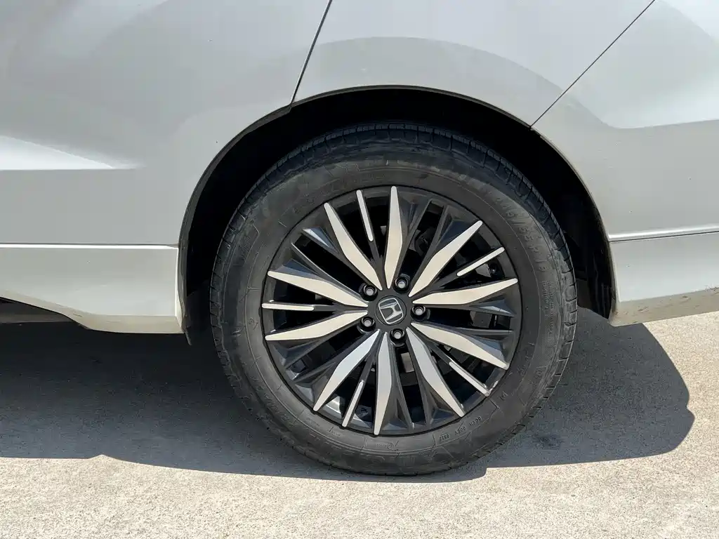 Honda Avancier — миниатюра 5