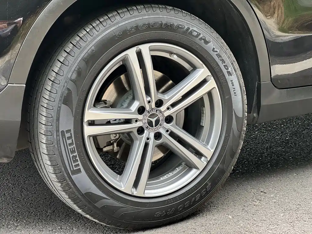 Mercedes-Benz GLC — миниатюра 9