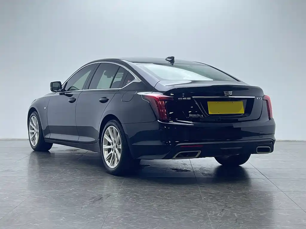 Cadillac CT5 — миниатюра 6