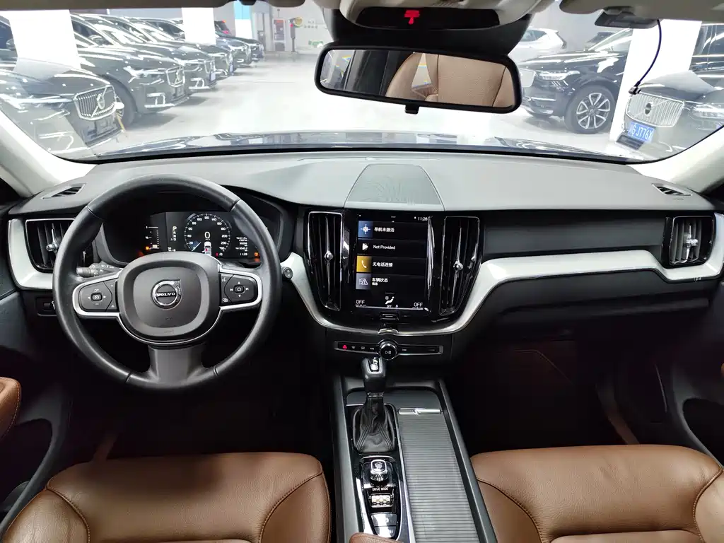 Volvo XC60 — миниатюра 3