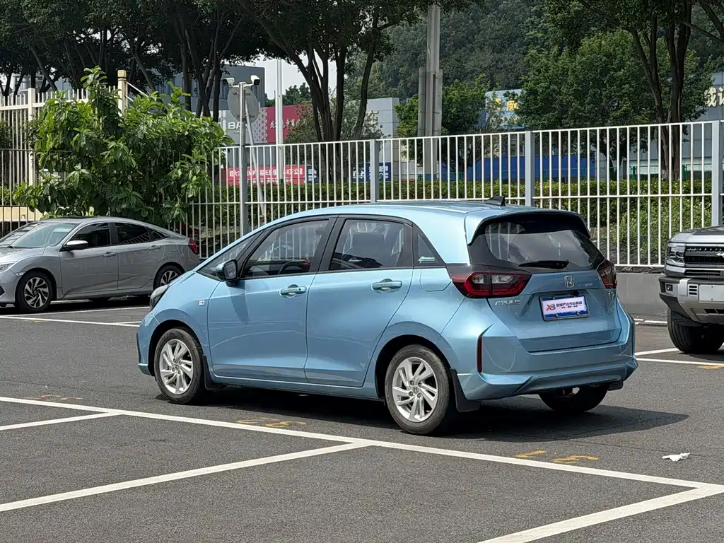 Honda Fit — миниатюра 4