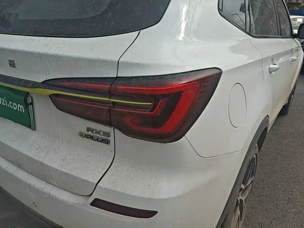 Roewe RX5 New Energy — миниатюра 8