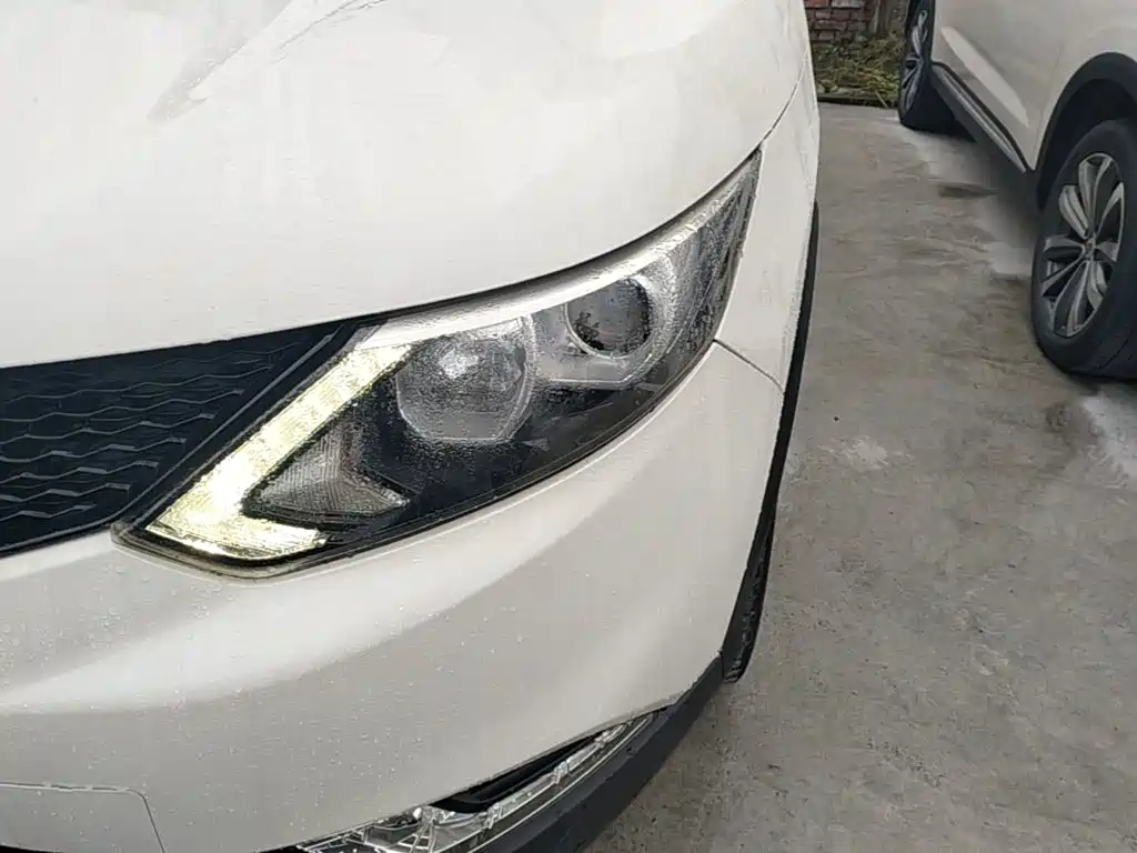 Nissan Qashqai — миниатюра 24