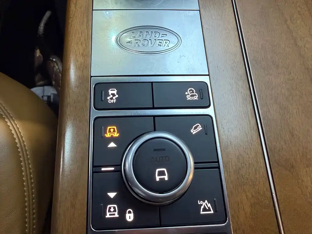 LAND ROVER RANGE ROVER