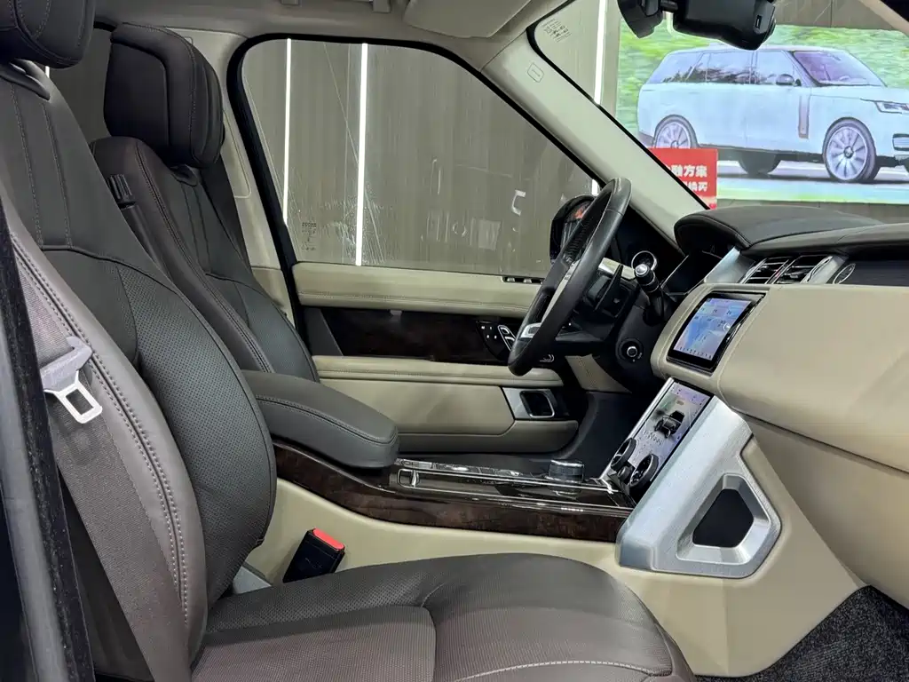 Land Rover Range Rover — миниатюра 19