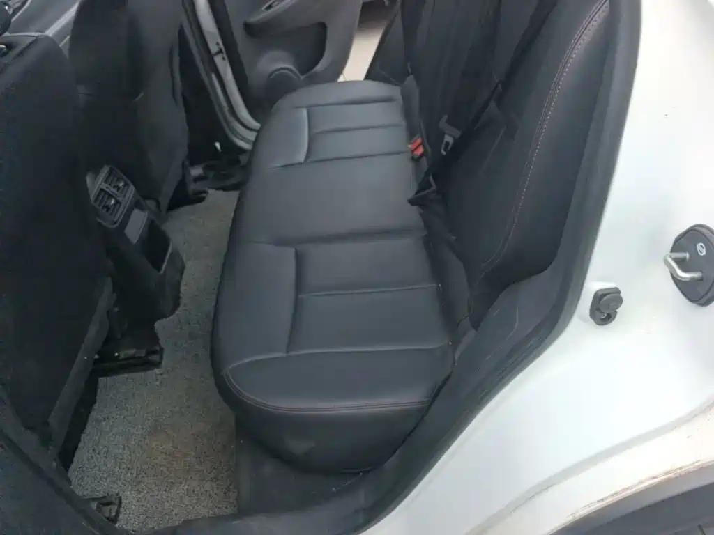 Nissan Qashqai — миниатюра 17