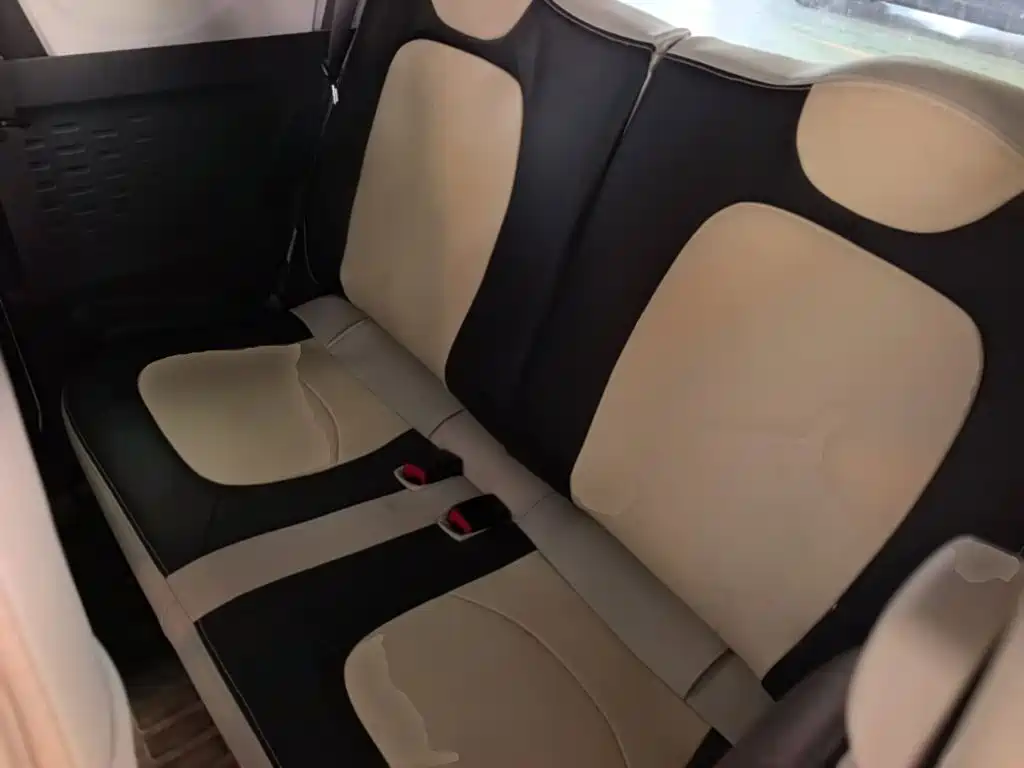 Wuling MINIEV — миниатюра 17