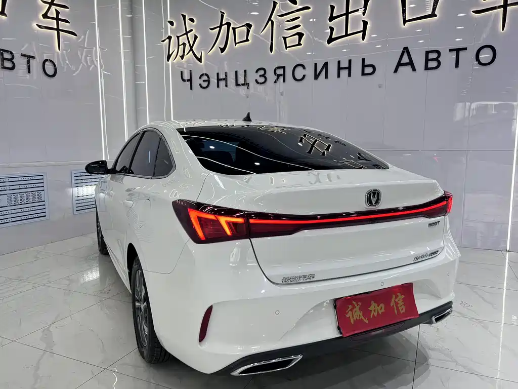 Changan Eado — миниатюра 6