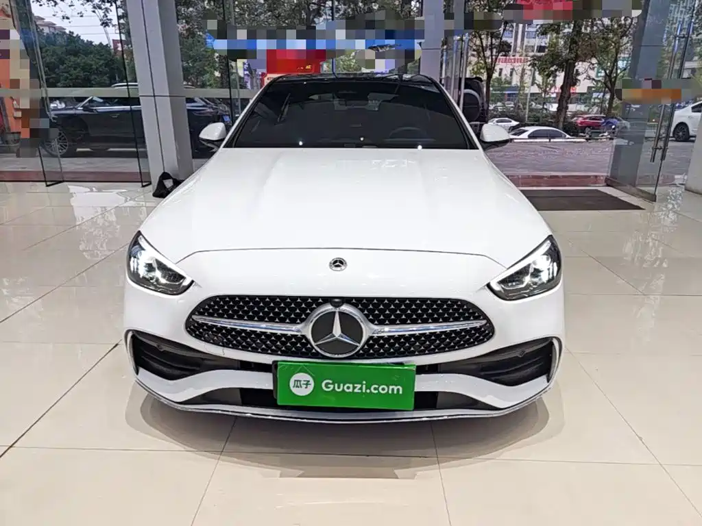 Mercedes-Benz C-Class — миниатюра 3