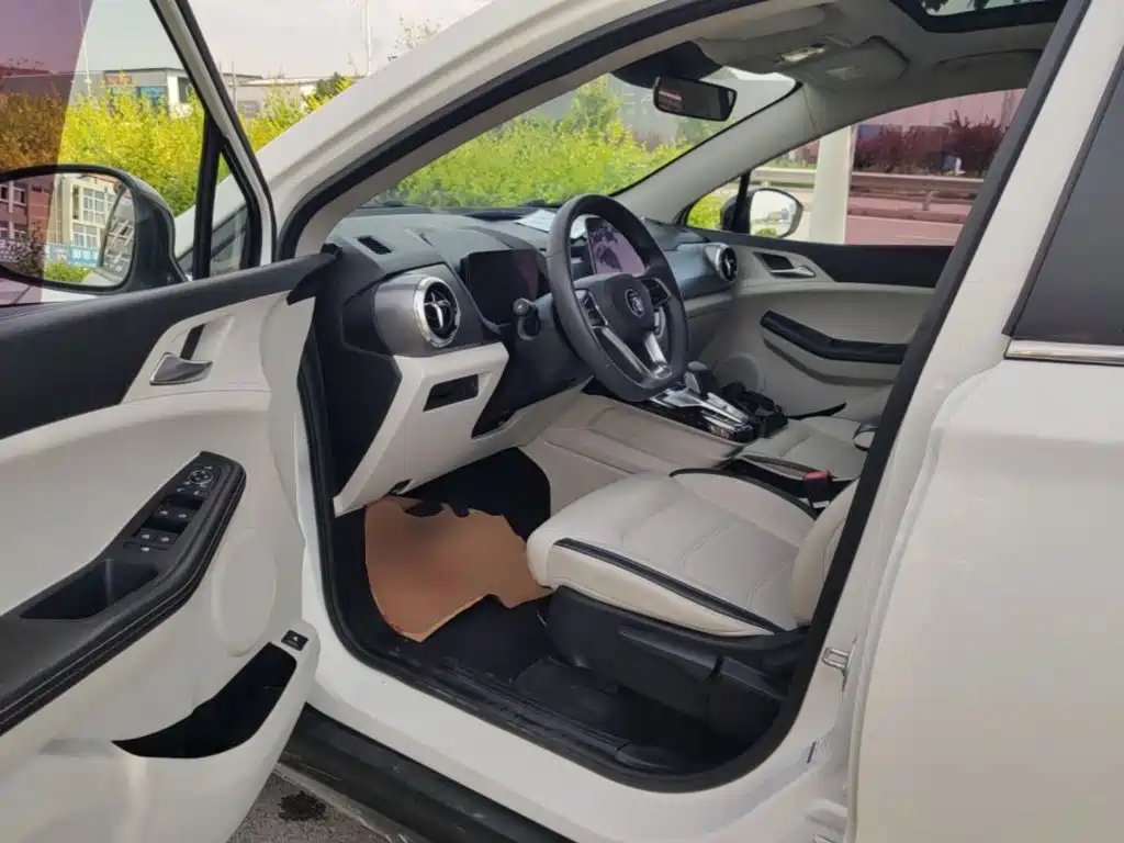 BYD Yuan Pro — миниатюра 16
