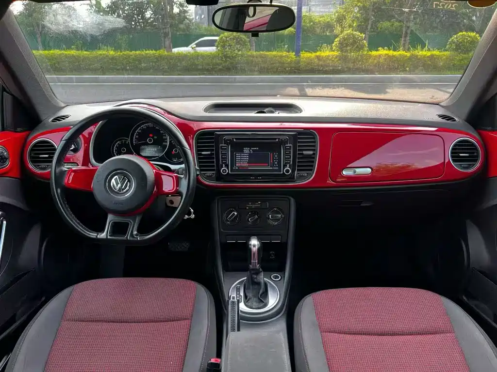 Volkswagen Beetle — миниатюра 5