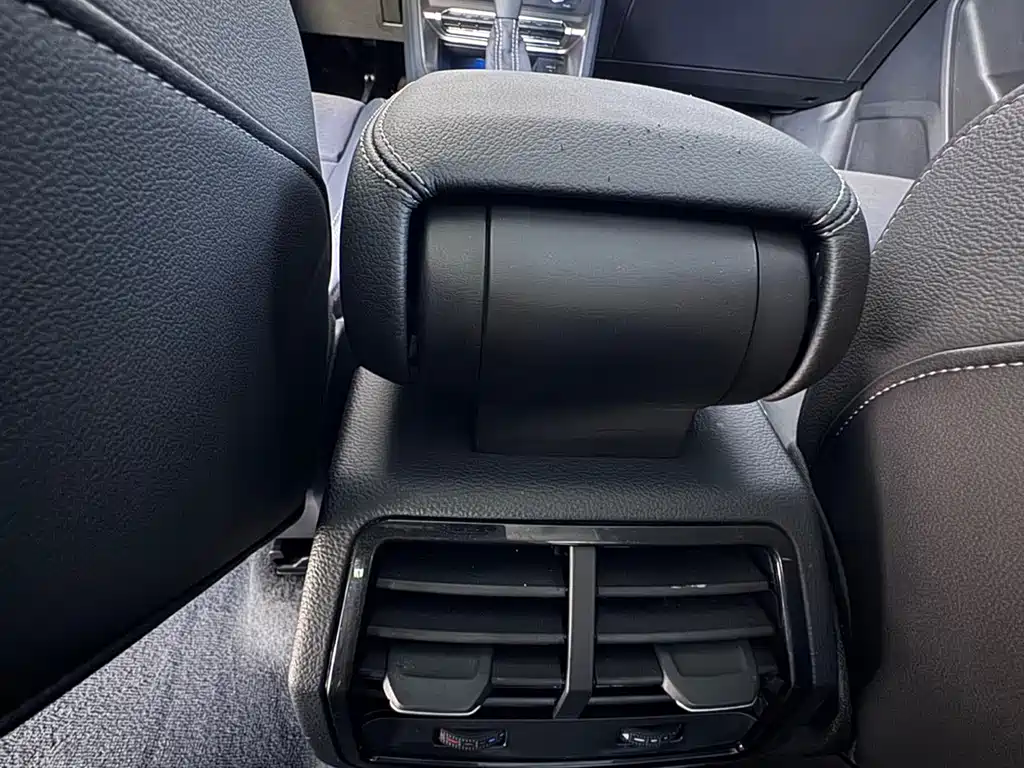 Audi Q3 — миниатюра 9