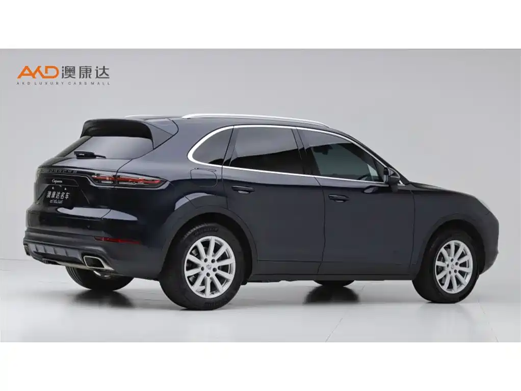 Porsche Cayenne — миниатюра 3