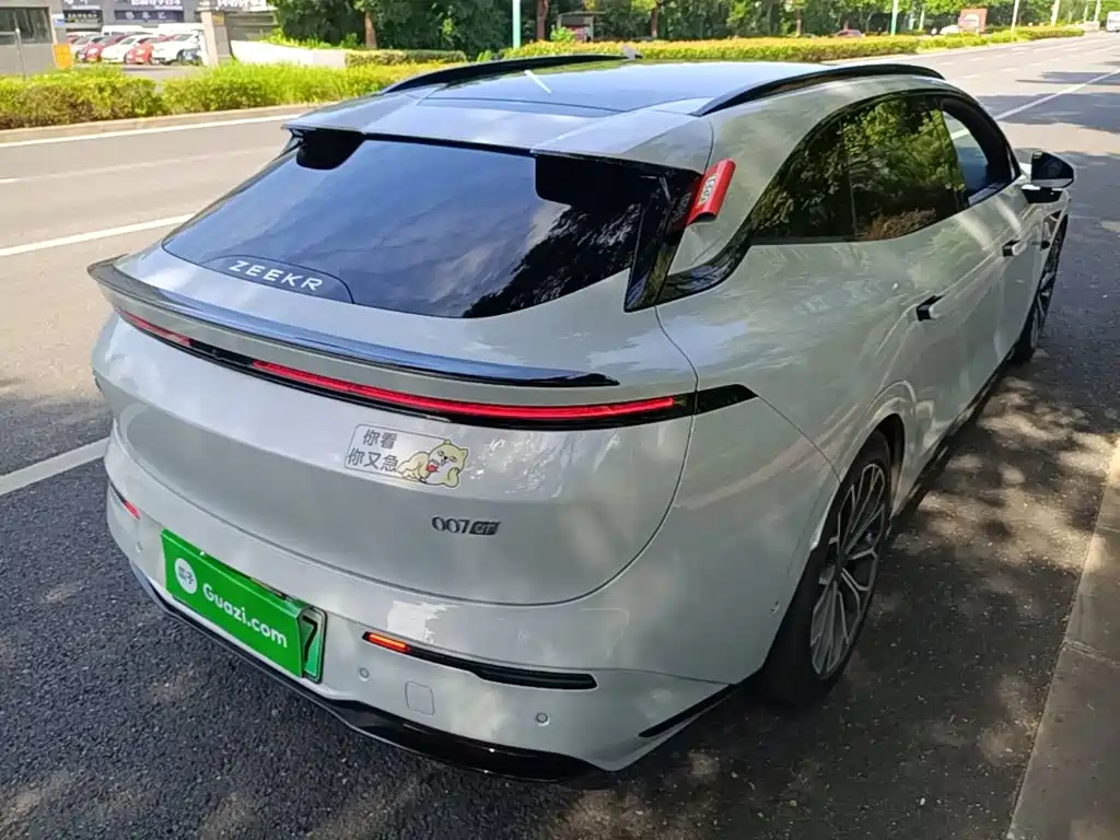 Zeekr 007GT — миниатюра 7