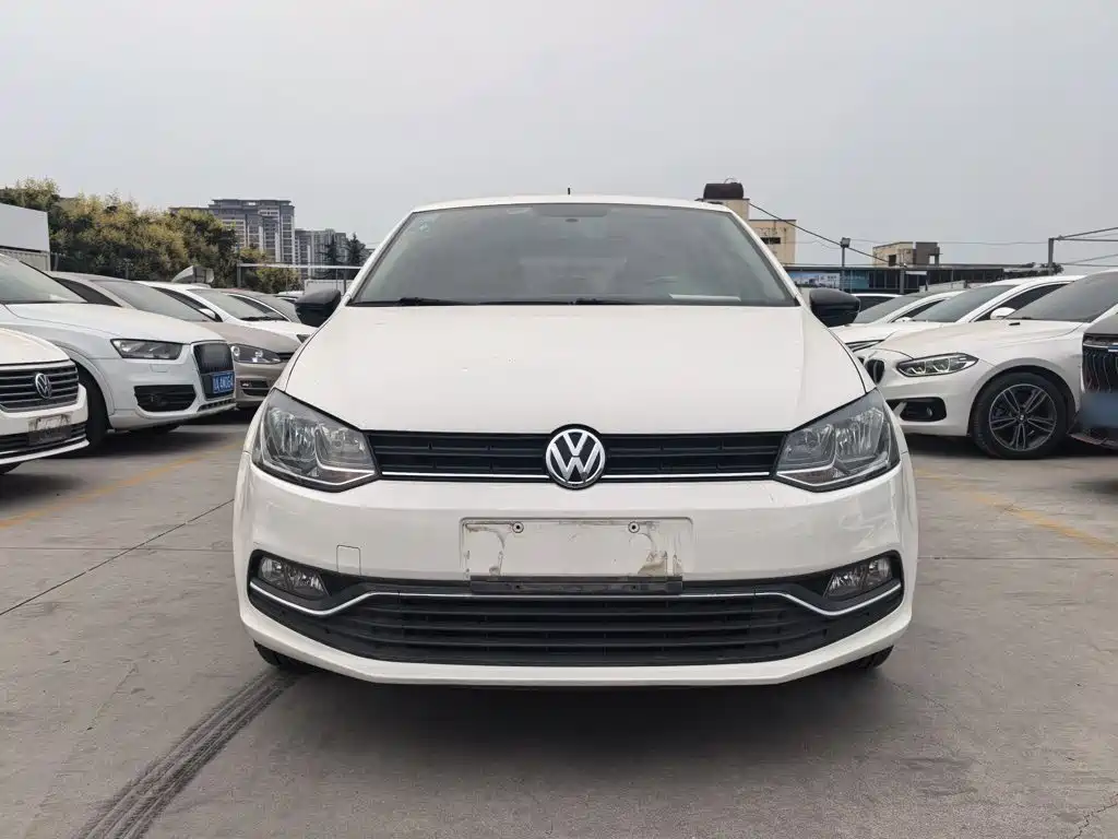 Volkswagen Polo — миниатюра 3
