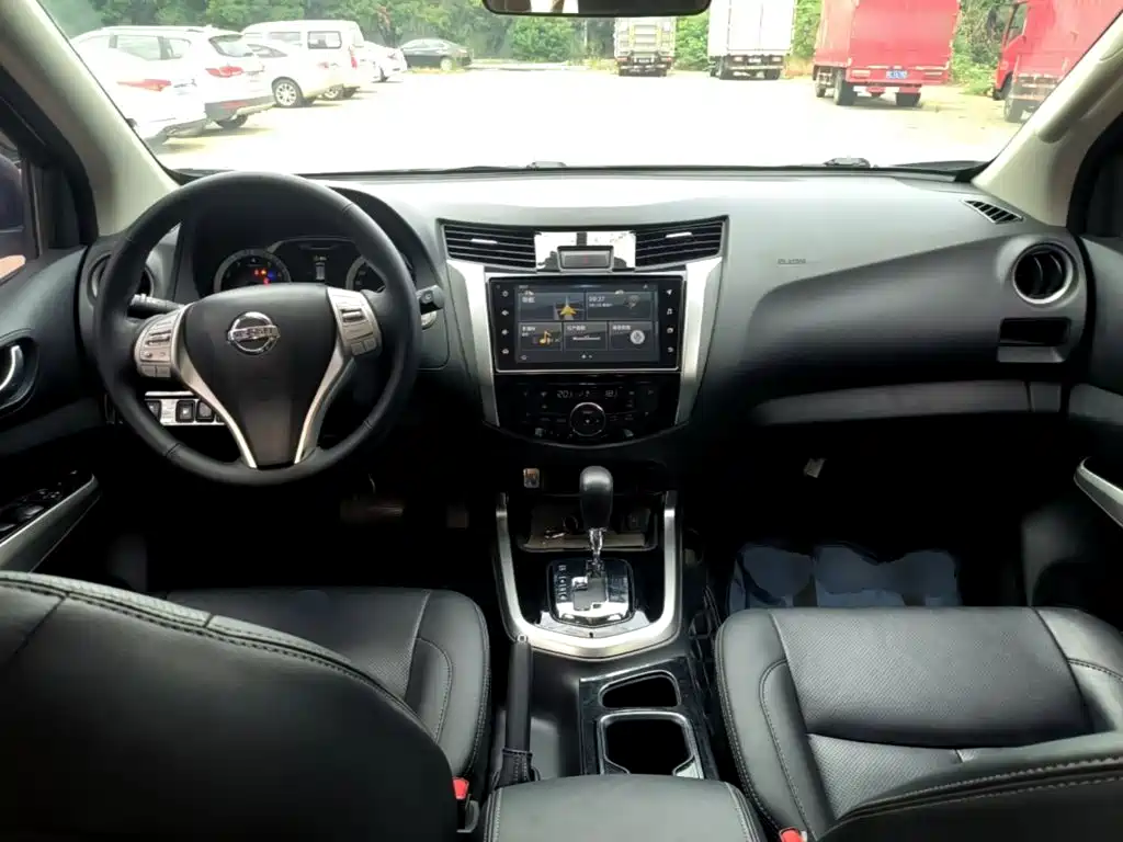Nissan Terra — миниатюра 10
