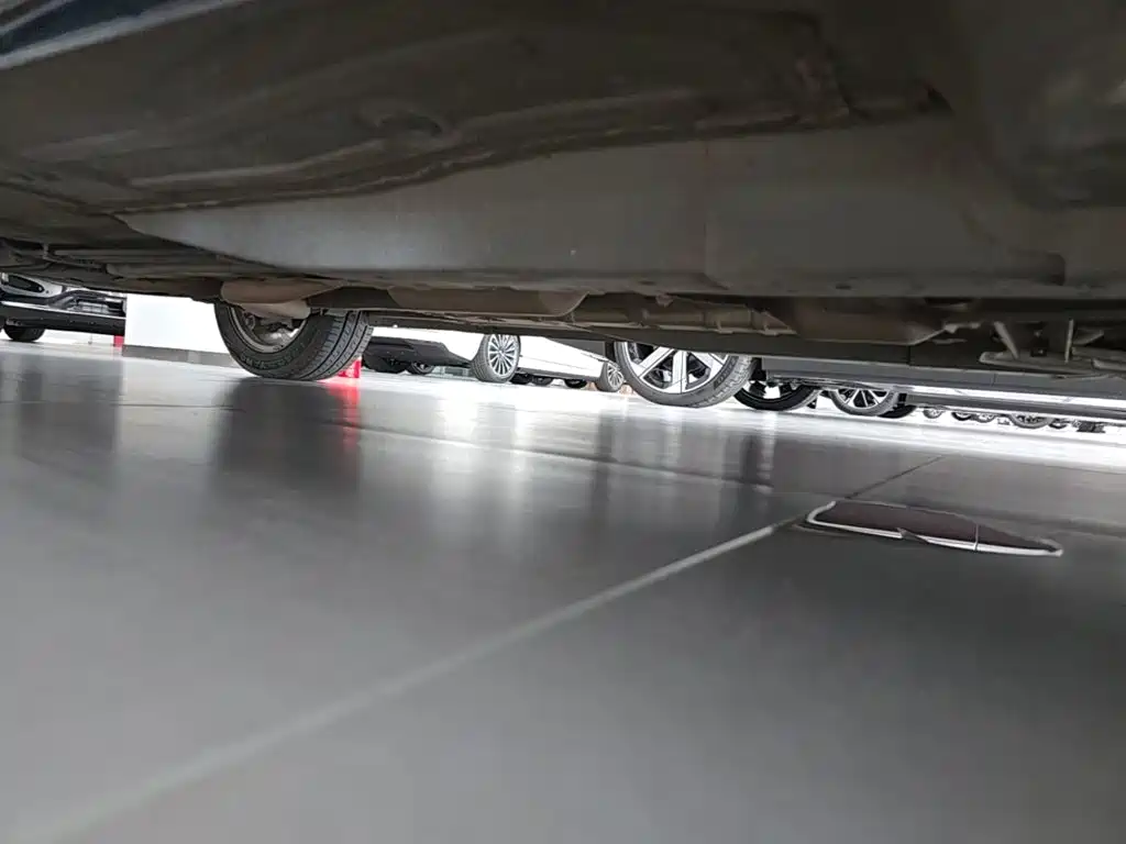 Buick Excelle — миниатюра 19