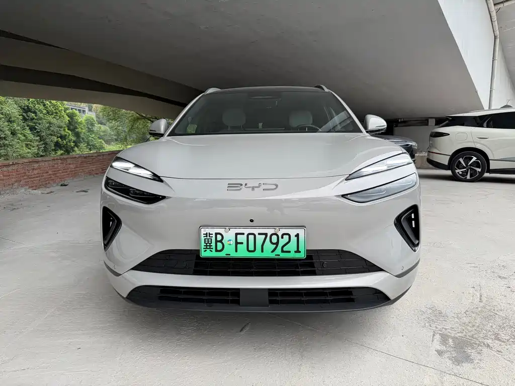 BYD Sealion 06 — миниатюра 2