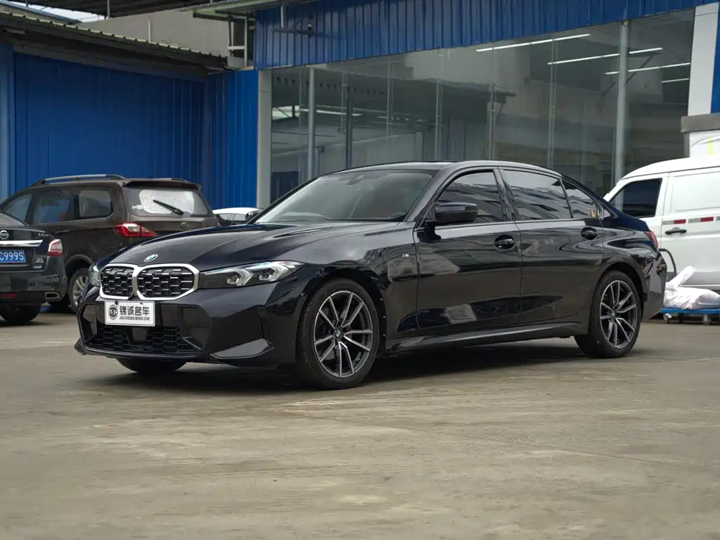 BMW 3 Series 2025
