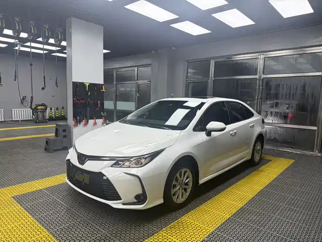 TOYOTA COROLLA 2021