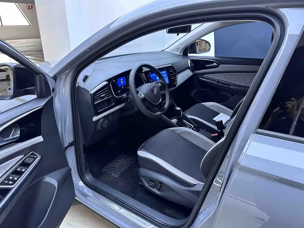 Jetta VS7 — миниатюра 16