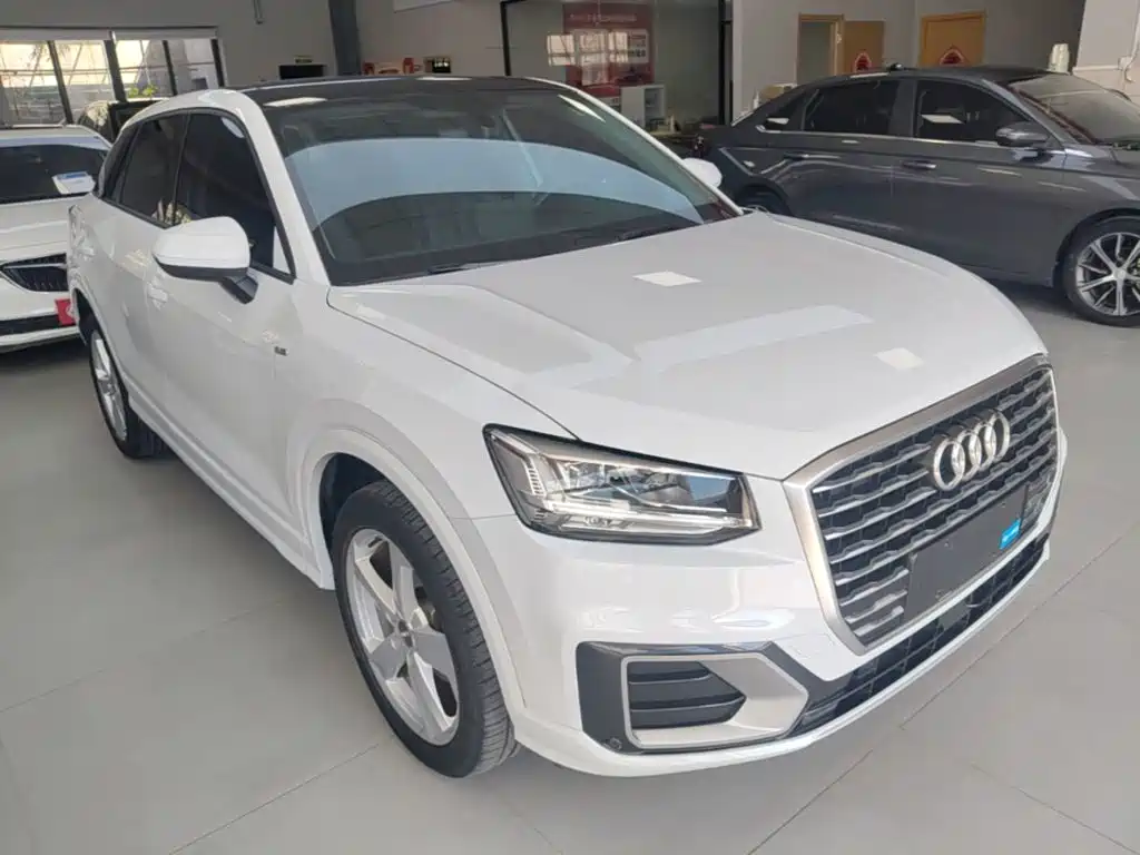 Audi Q2L — миниатюра 4