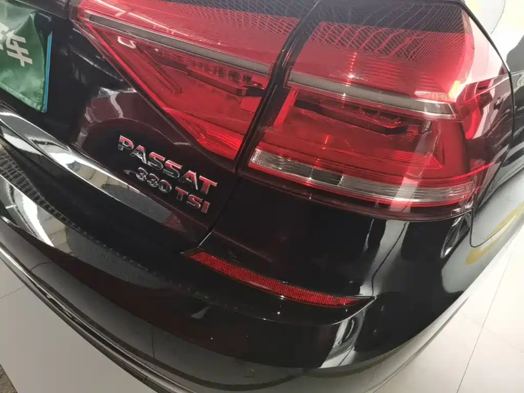 Volkswagen Passat — миниатюра 8