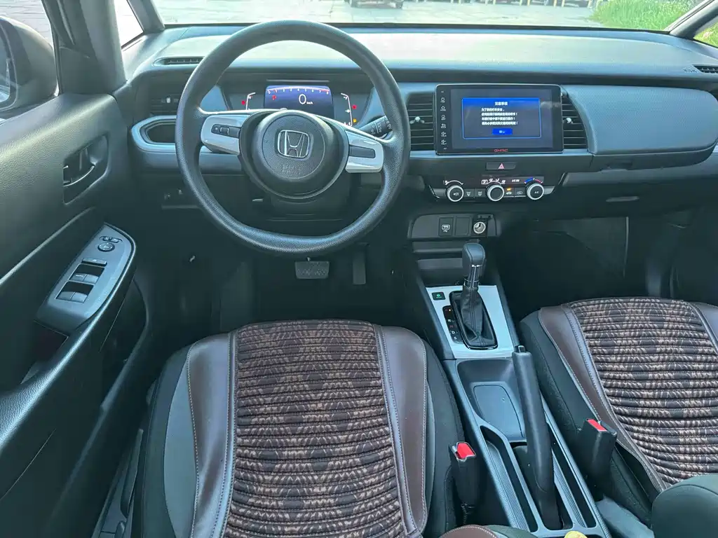 Honda Fit — миниатюра 9