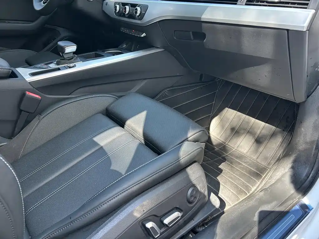 Audi A4L — миниатюра 19