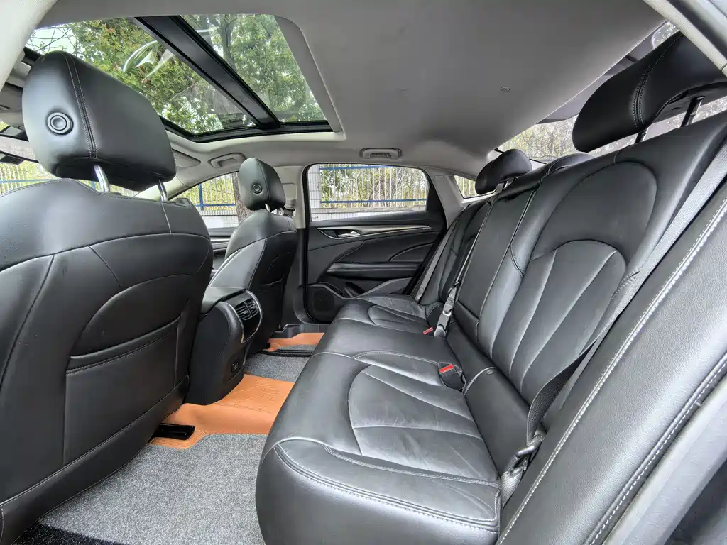 Buick LaCrosse 2022 652T Luxury