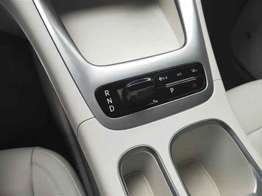 GEELY GALAXY STAR WISH