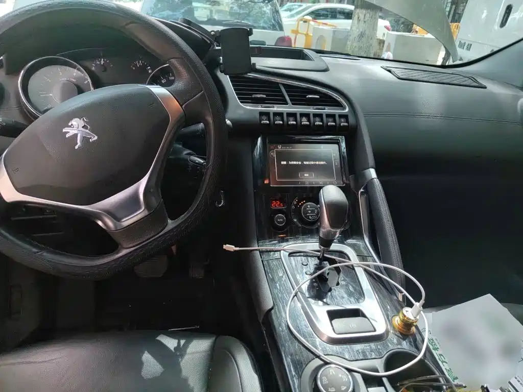 Peugeot 3008 — миниатюра 10