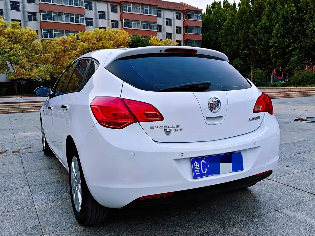 Buick Excelle — миниатюра 15