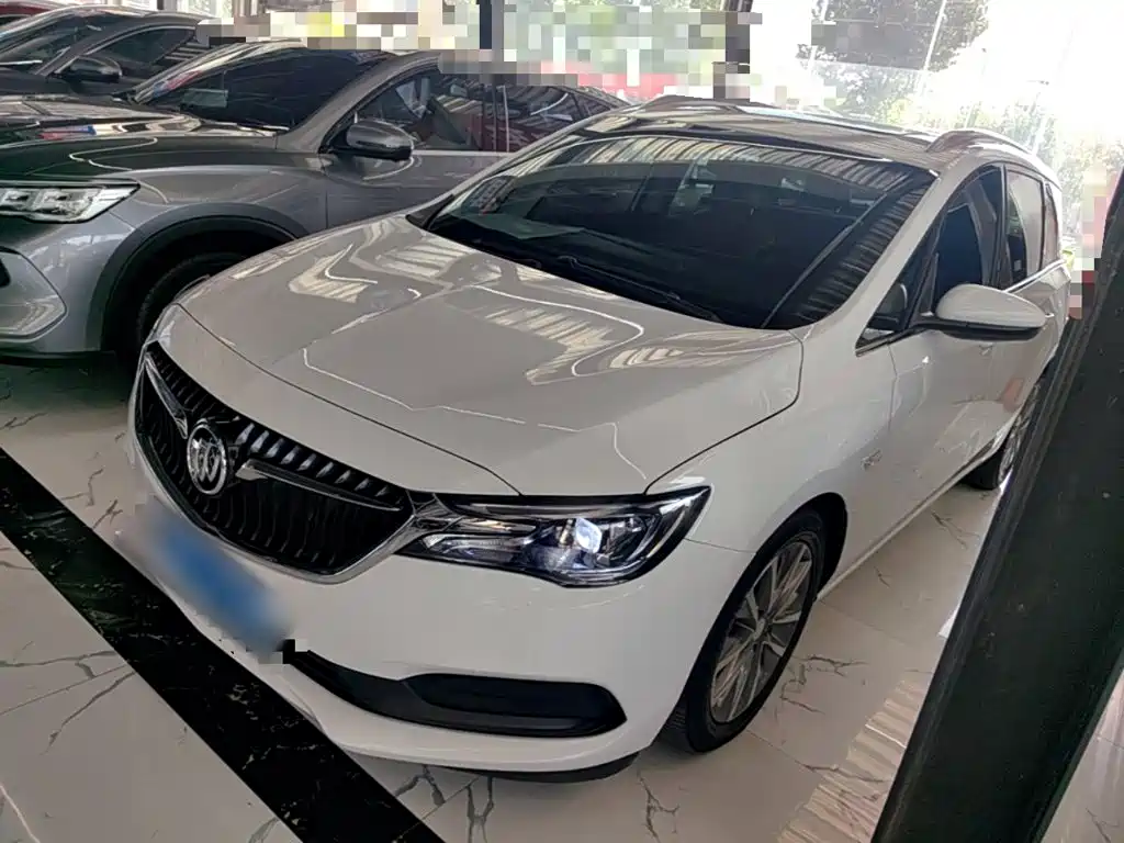 Buick GL6