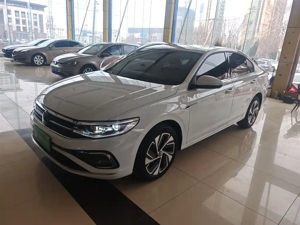 Volkswagen Bora 2024
