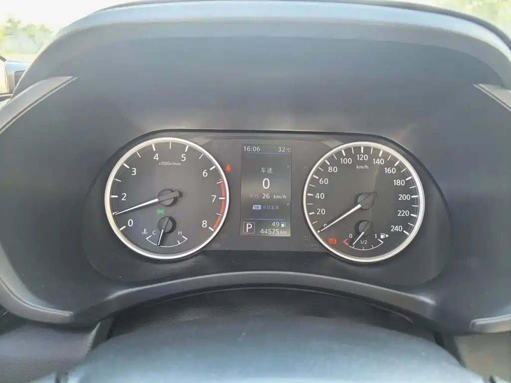 Nissan Sylphy — миниатюра 9