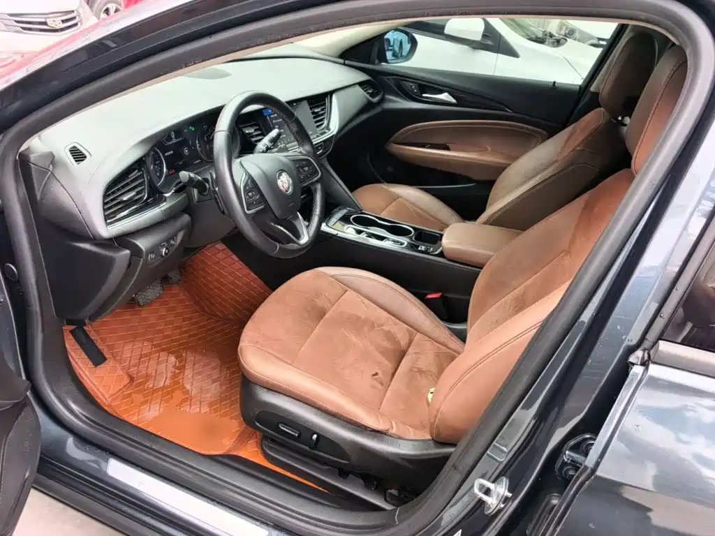 Buick Regal — миниатюра 15