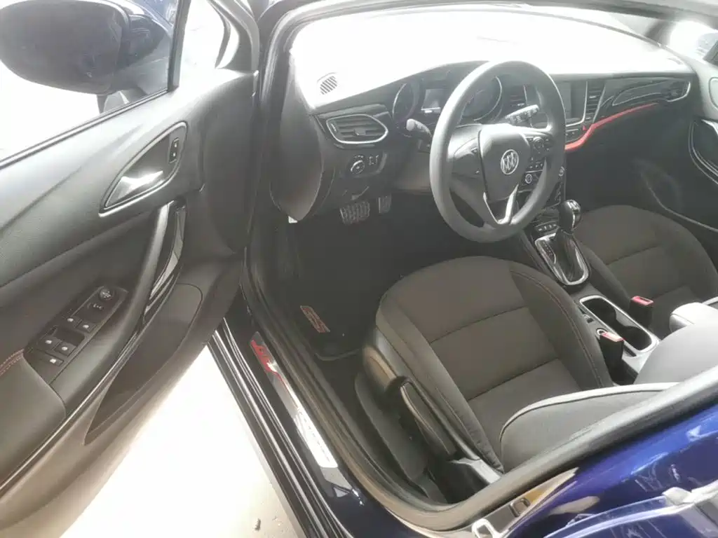 Buick Verano — миниатюра 16