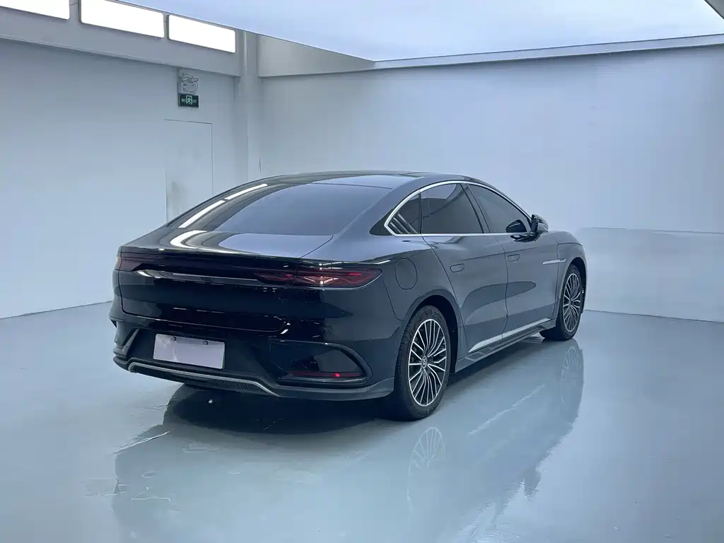BYD Han — миниатюра 15