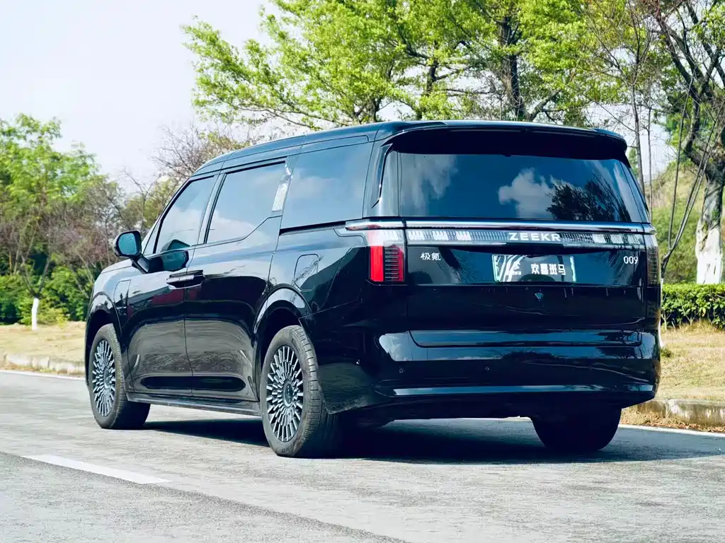 ZEEKR EXTREME KRYPTON 009