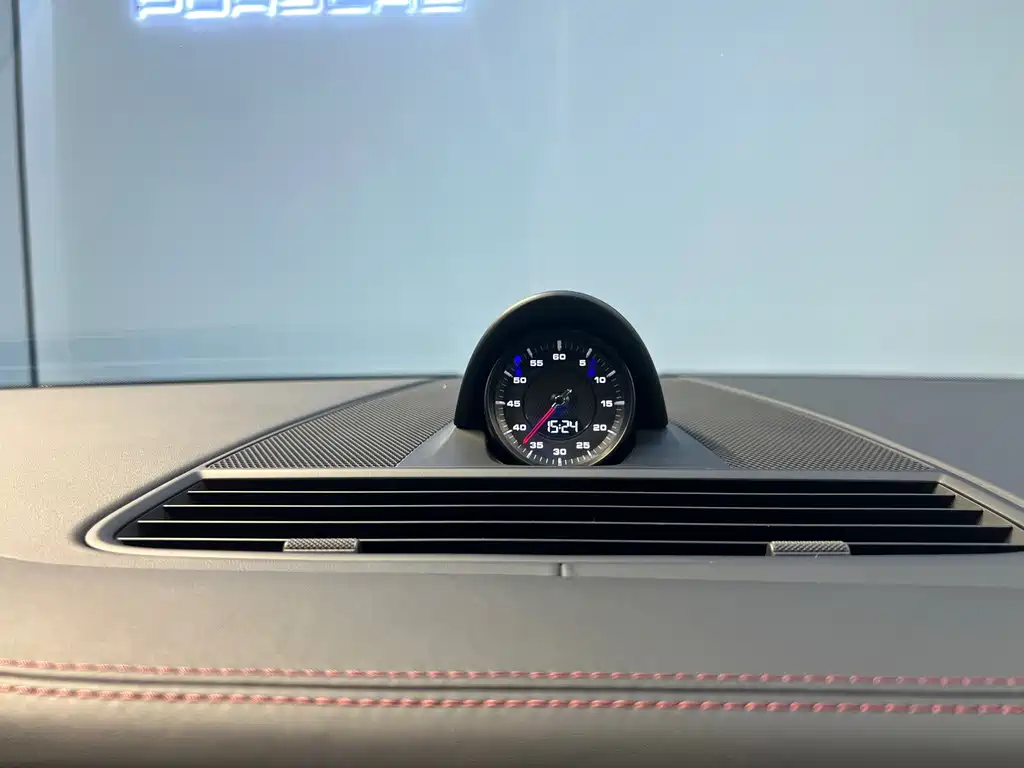 Porsche Panamera — миниатюра 13