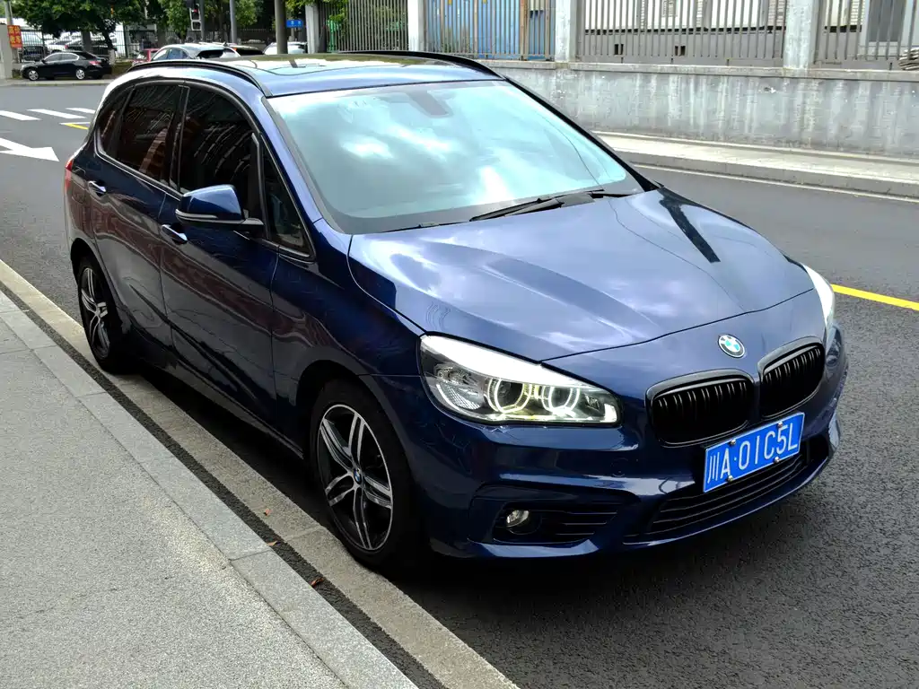 BMW 2 Series Active Tourer (Import) — миниатюра 7