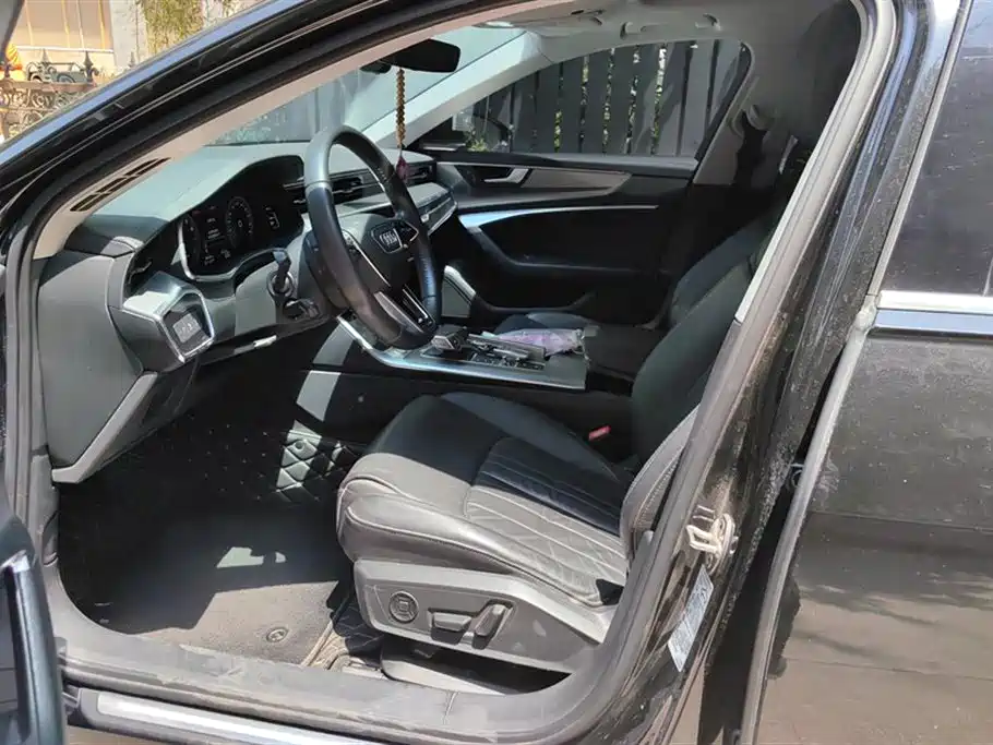 Audi A6L 2020 40 TFSI Luxury