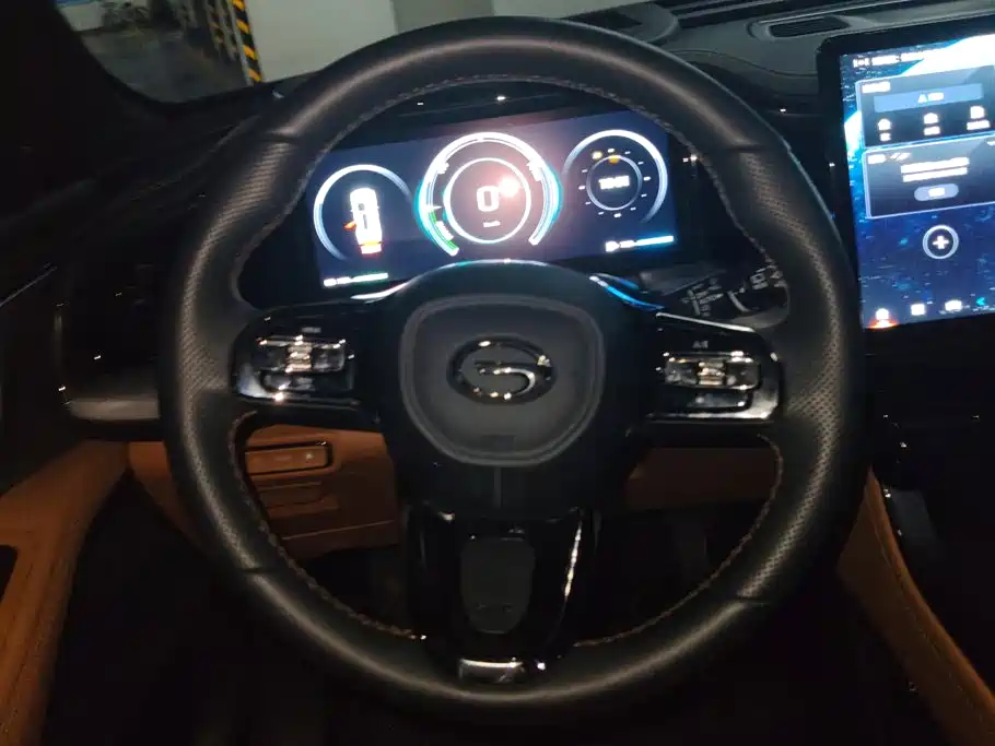 GAC Motor Trumpchi ES9 — миниатюра 15