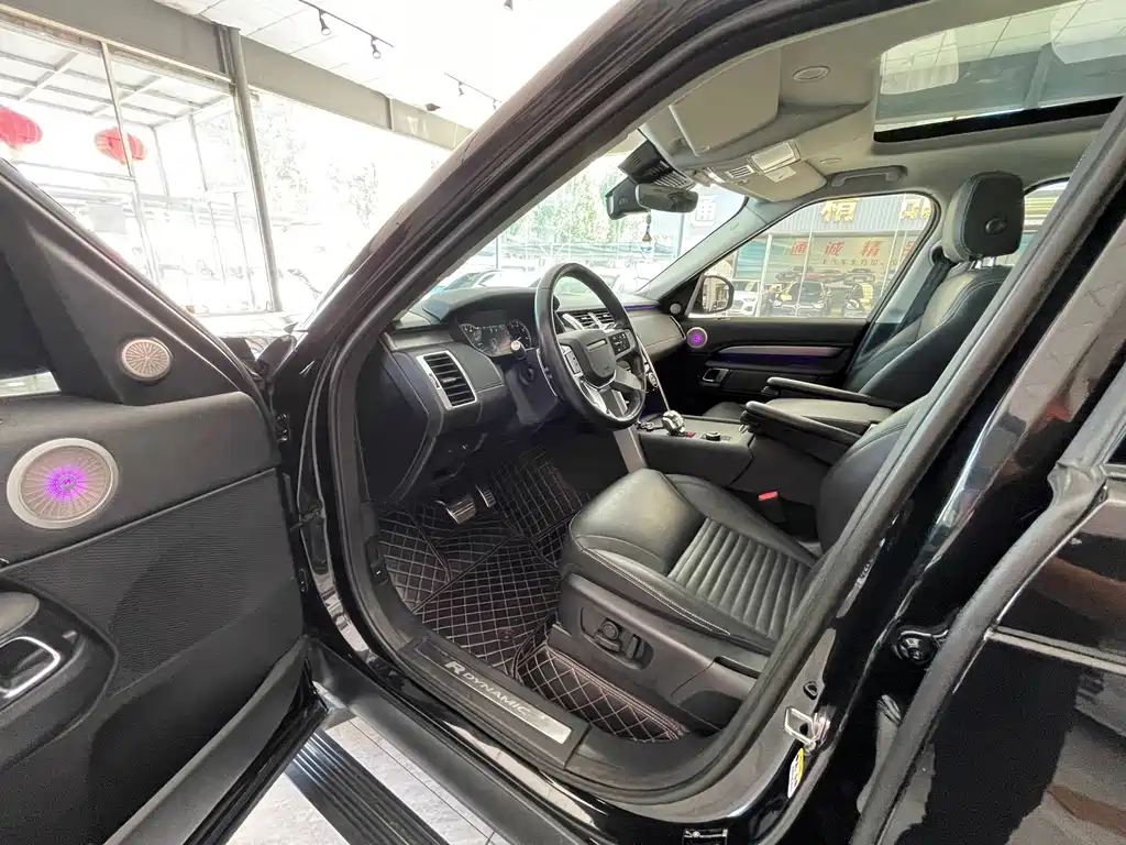 Land Rover Discovery — миниатюра 4