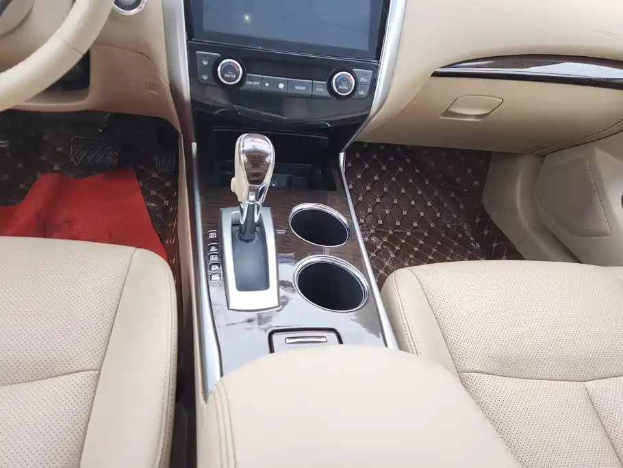 Nissan Teana — миниатюра 16
