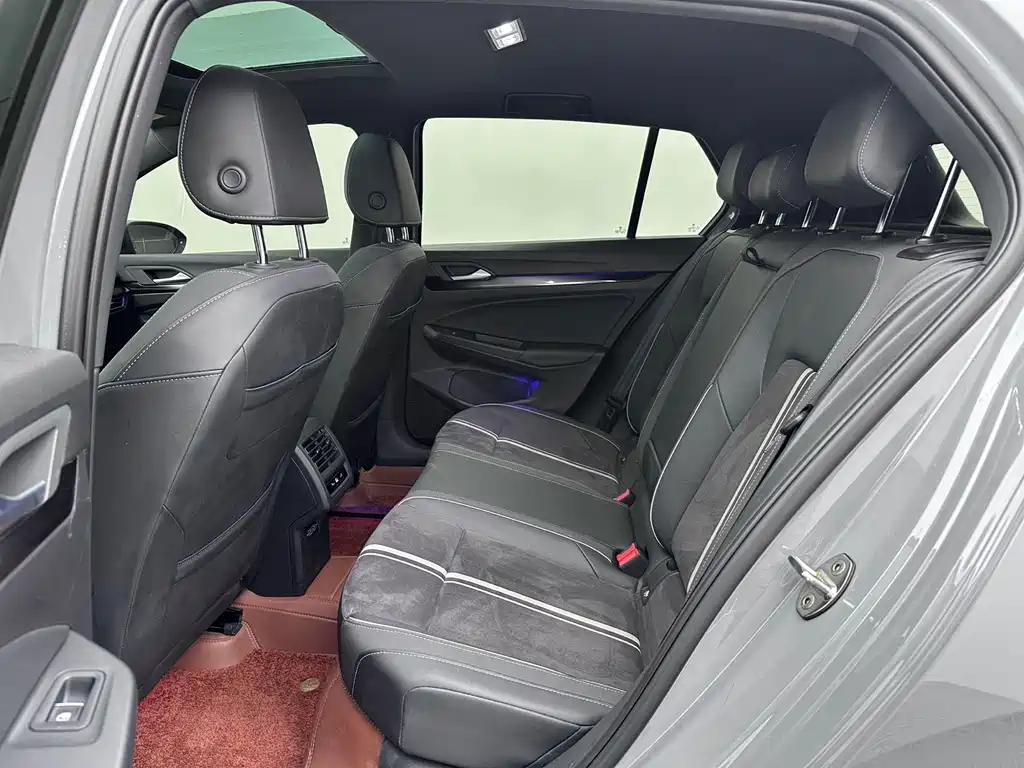 Volkswagen Golf — миниатюра 15